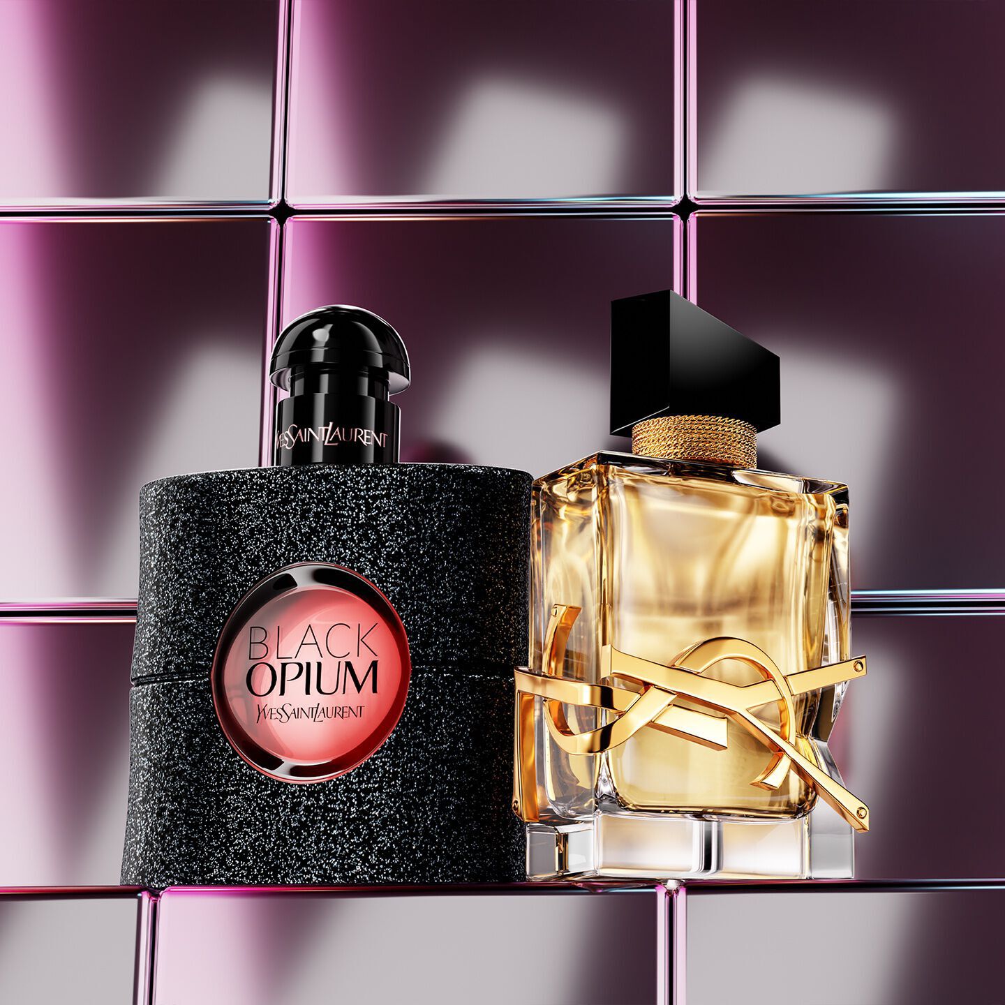 Frascos de perfume Black Opium y Libre de Yves Saint Laurent