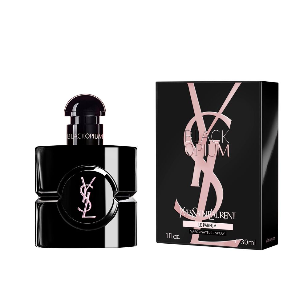 Frasco de Black Opium Le Parfum junto a su estuche negro, adornado con la Cassandre rosa de YSL.