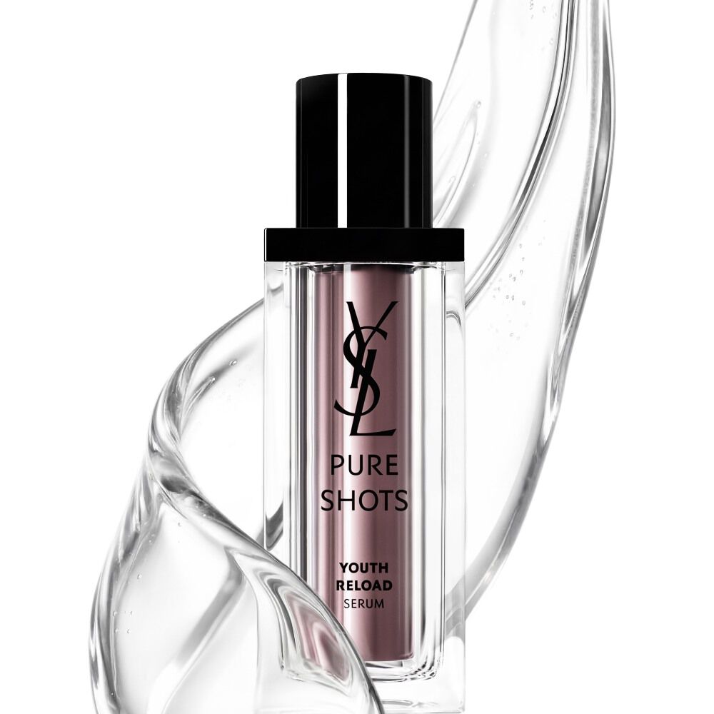 Botella de YSL Beauty Pure Shots Youth Reload Serum, rodeada por un remolino claro y dinámico de su lujosa textura.