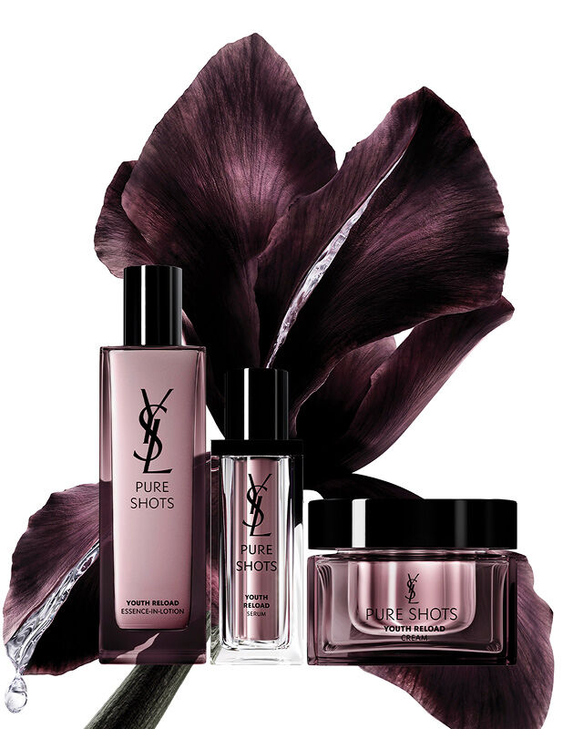 YSL Beauty Pure Shots Youth Reload Essence-in-Lotion, Serum, Cream con flor de iris.